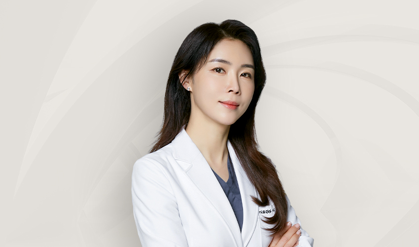 의료진 슬라이드 이미지 1